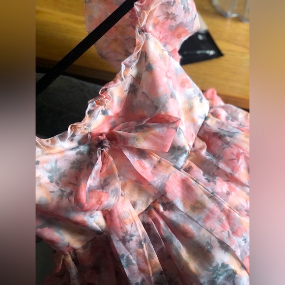 Dresses & Skirts - Brand new unworn Pink floral babydoll dress